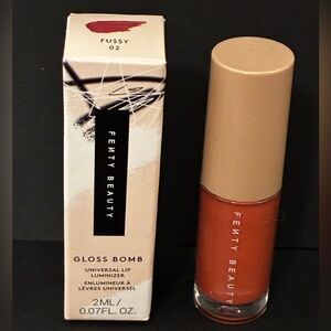Fenty Beauty Gloss Bomb Universal Lip Luminizer 02 Fussy FU$$Y Mini 0.07oz / 2ml